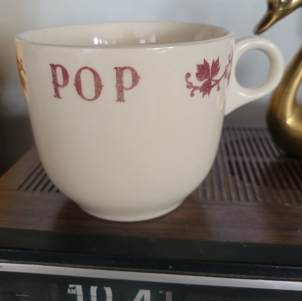 Cream and Maroon USA 'Pop' Mug